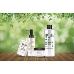 Bộ mỹ phẩm từ thiên nhiên V-Hadakin chăm sóc cho làn da của bạn