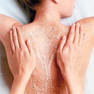 Trị mụn lưng an toàn, hiệu quả cho chị em phụ nữ